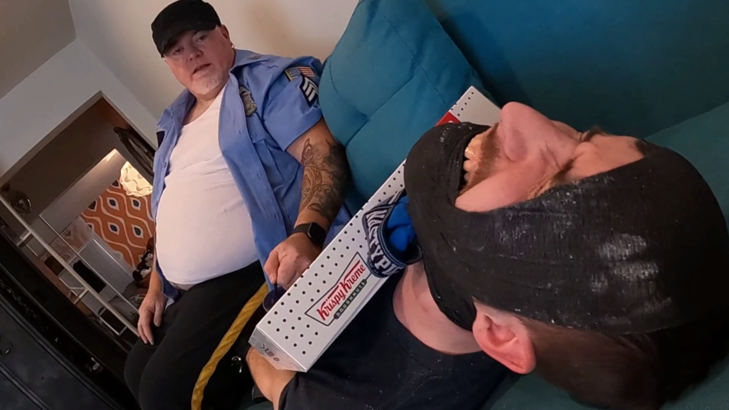 Mugged and Crushed - BIG Officer Bear - BDSM, Bondage, Choking, FinDom, Gagging, Police Officer, Roleplay, Squashing